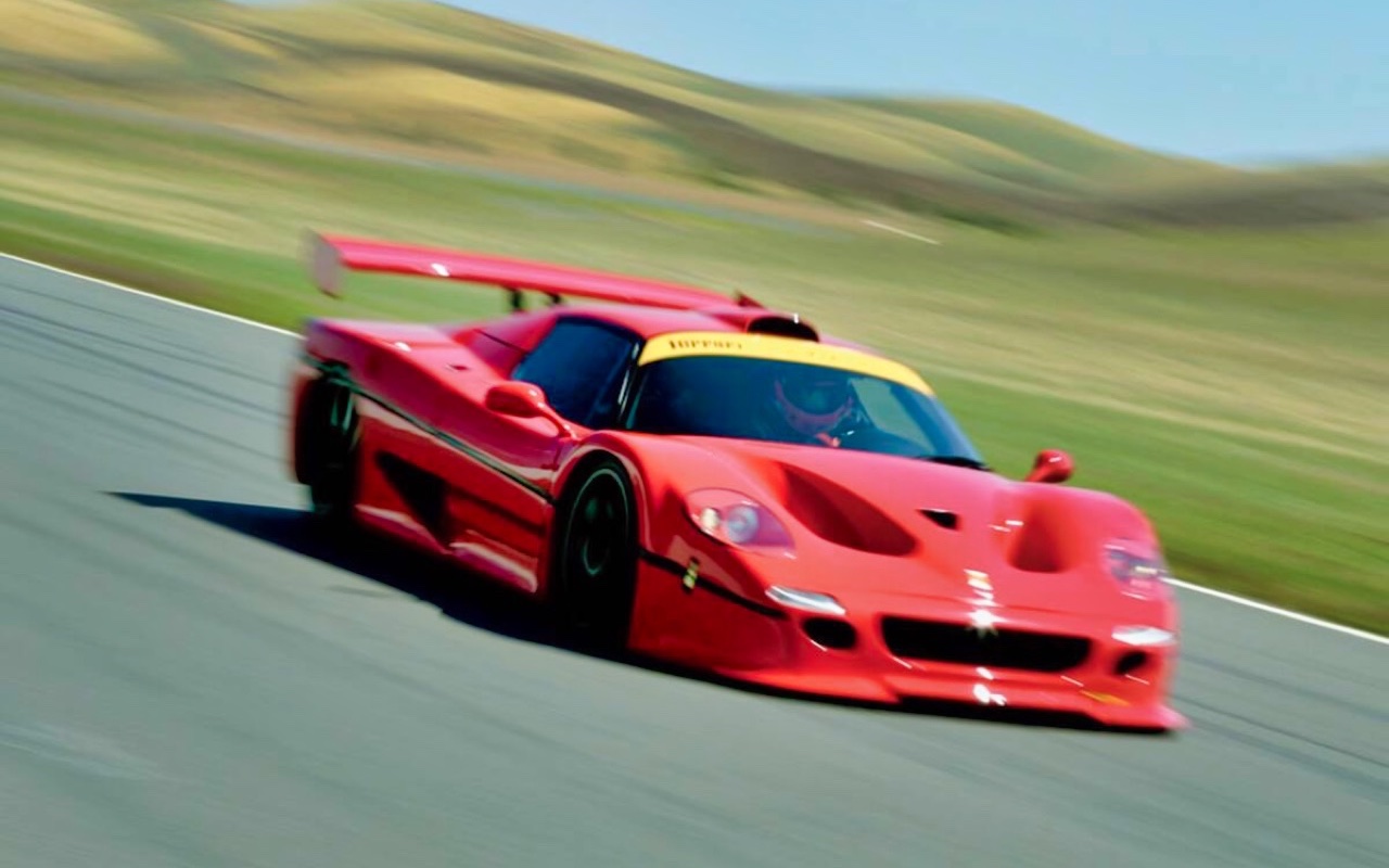 Ferrari F50 GT… L&rsquo;exhibitionniste !