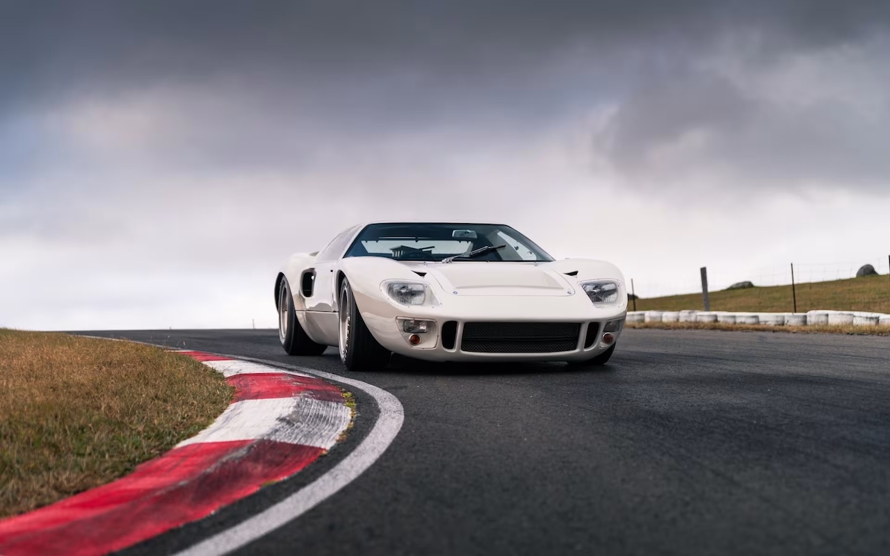 &rsquo;69 Ford GT40 Lightweight – Régime sec !